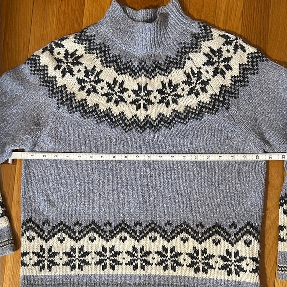 Inis Crafts Merino Wool Nordic Pattern Mock Neck Sweater - Picture 11 of 14